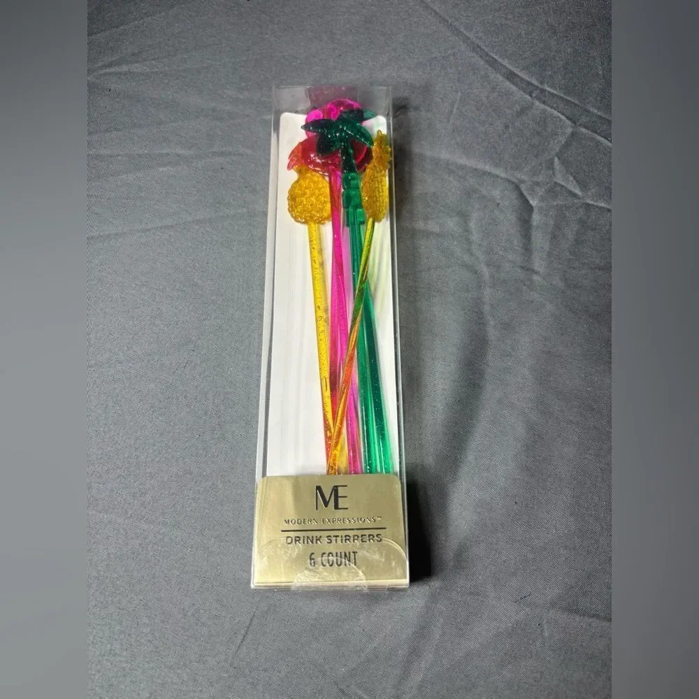 6 pc New Pineapple Theme Bundle NWT